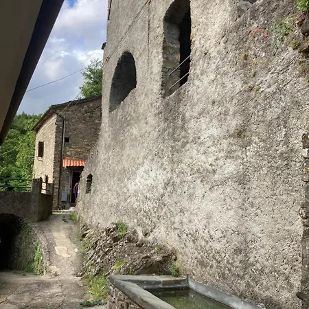 La Vecchia Stalla * Varano (Massa-Carrara)