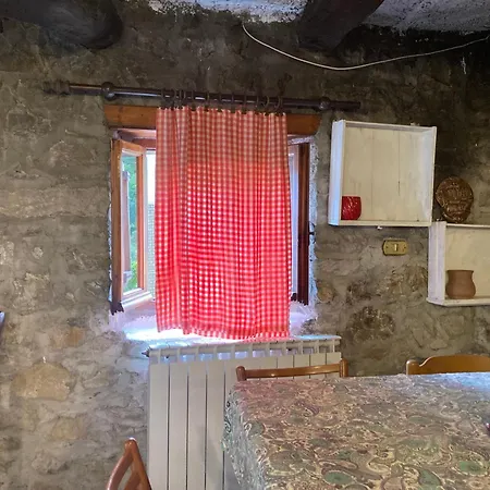 La Vecchia Stalla Apartment Varano (Massa-Carrara)